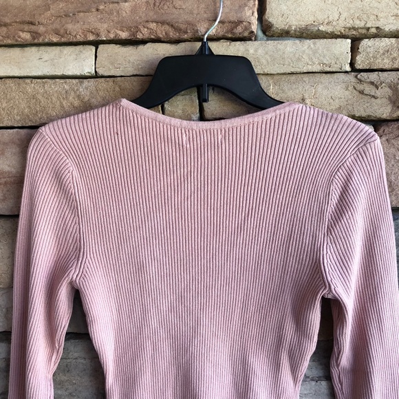 Guess Rose Bliss Pink ribbed knit sweater top NWT Large - Picture 9 of 11